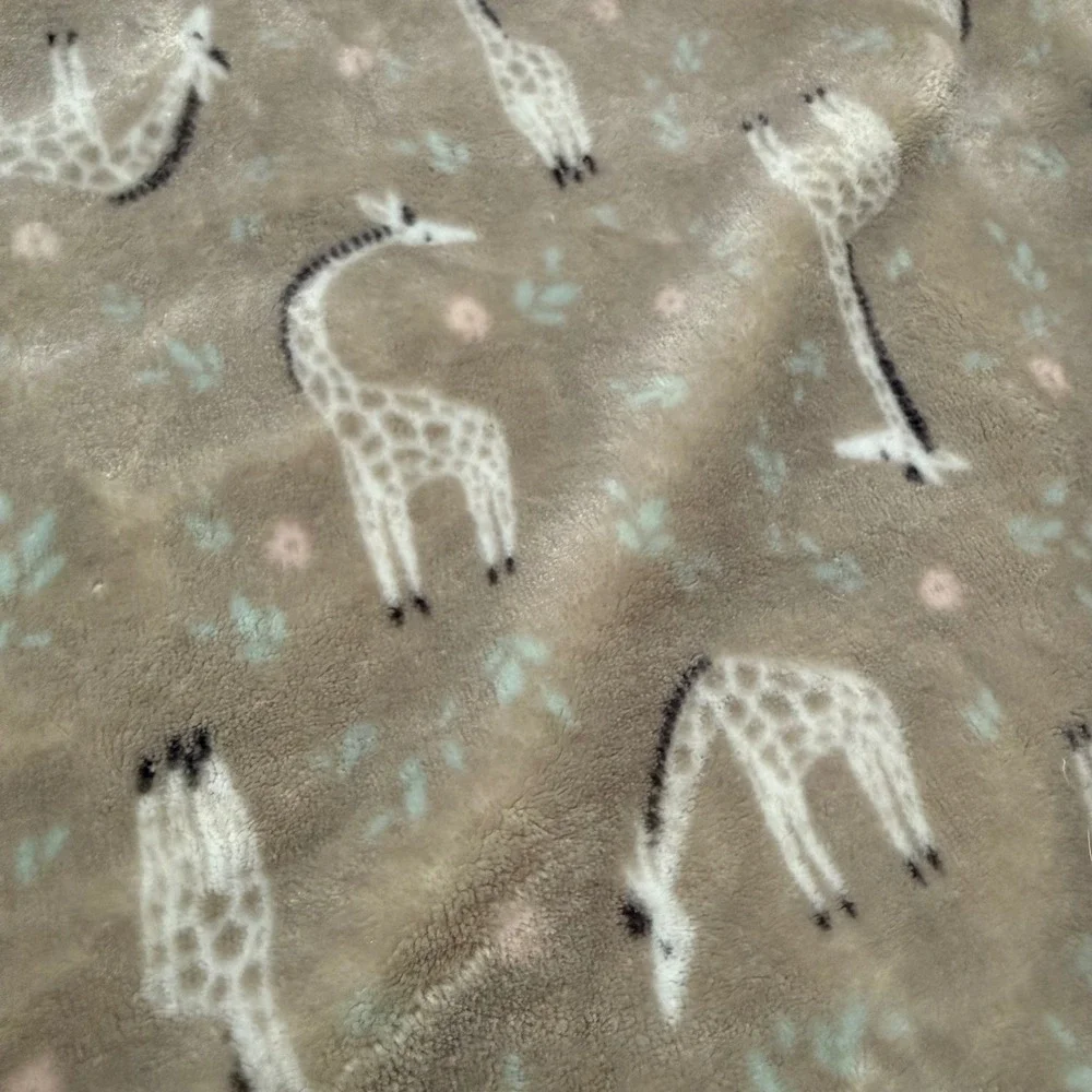 Queenwest Trading Giraffe Baby Blanket Soft Plush Toddler Nursery Beige‎ Floral